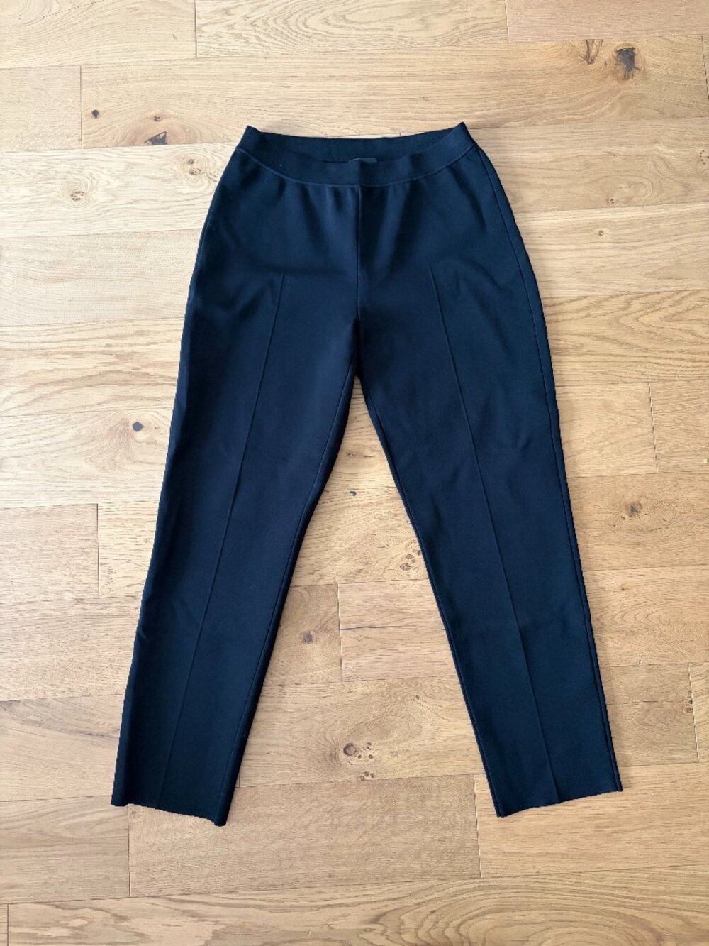 Theory Treeca Pull-On Glossed Trouser - Never worn, size small